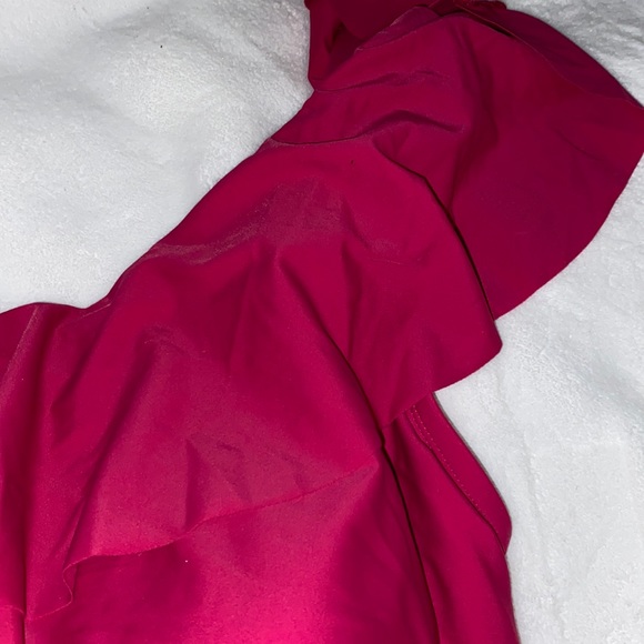 NWT Kona Sol Fuchsia One Piece Bathing Suit size 20 one shoulder ruffle - Picture 3 of 12